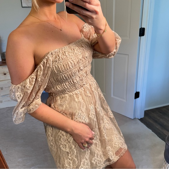 NWT NSR Cream Lace Boho Cottage Core Polka Dot Off-Shoulder Mini Dress - Picture 8 of 10